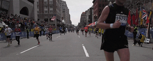 averagebeauties:  gifmovie:  Damn. First bomb goes off - Boston Marathon Explosions