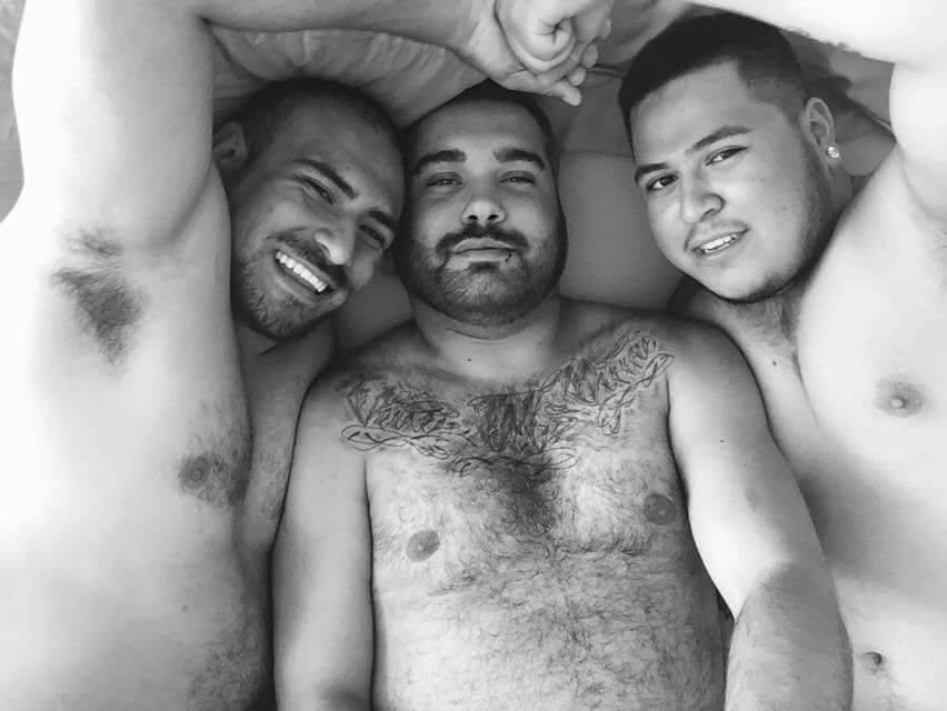 boydonick:  I love being in the middle of these guys! Everyone meet my new(old) partner!