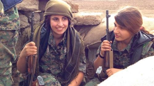 irina-spalko:disneydamselestelle:unrepentantwarriorpriest:Kurdish Warrior WomenFearlessly fighting t