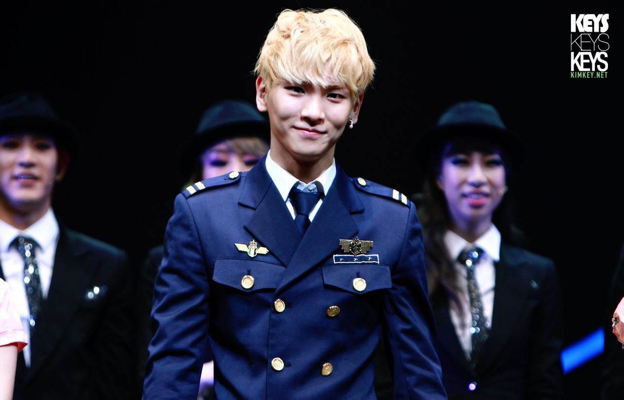 forevershiningshinee:  Lovely Captain FranKey - Catch Me If You Can Musical 121216 #10
