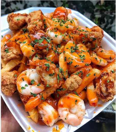 food-porn-diary:It’s chicken fries and shrimp mango habanero fries God I’m hungry