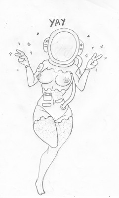 I drew a cute astronaut <3