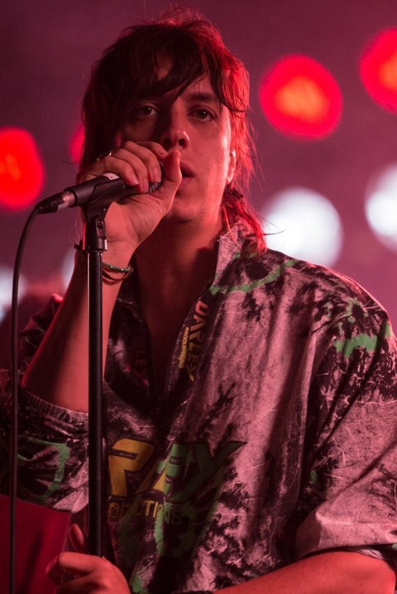 juliancasablancasfrenchkiss:  You asked me to stay… X