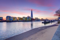 beautifuldreamtrips:  The Shard over the Thames by UgoMessali ▶️▶️ http://ift.tt/1AKzU5P Follow us for more! ▶️▶️ http://ift.tt/1B4bTry