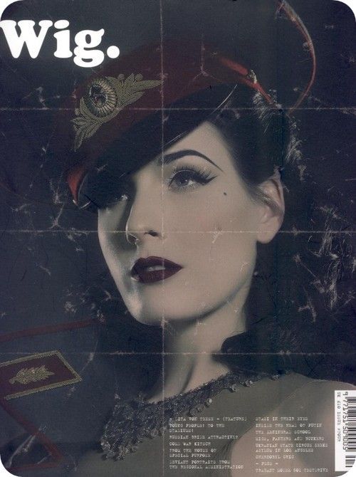eekeek:  “Wig.”Dita von Teesevia pinkythekinky.com