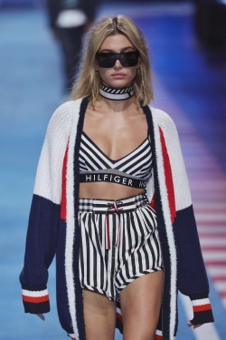 luxuryfashionstylee:tommy x gigi fall 2018.