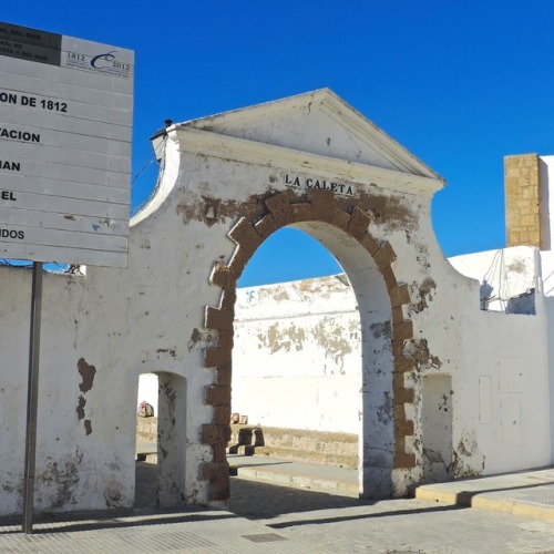 Entrada a la playa de la Caleta, Cádiz, 2016.