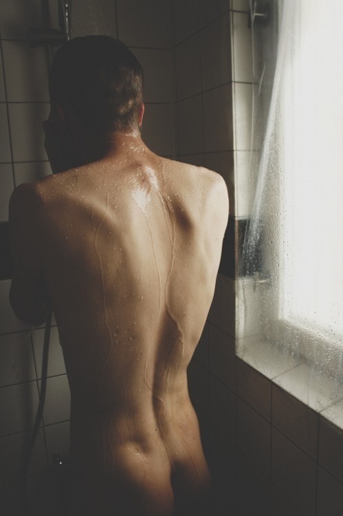 guyhunterbh:  http://guyhunterbh.tumblr.com/archive 