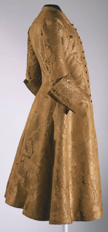 fashionsfromhistory:Coatc.1730-1745Philadelphia Museum of Art