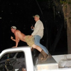 hardworkingbluecollar:  Ride him  Please Follow Us: http://straightmendrunk.tumblr.com/  Check   out our Free Video Sites- choose your type of Horny Man  Hairy   Men | Trashy Redneck Men | Gay4Pay  Men 