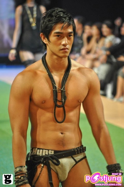 Hot Asian Guys