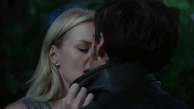 ejh-x:  Still one of the best on screen kisses I’ve ever seen!! 