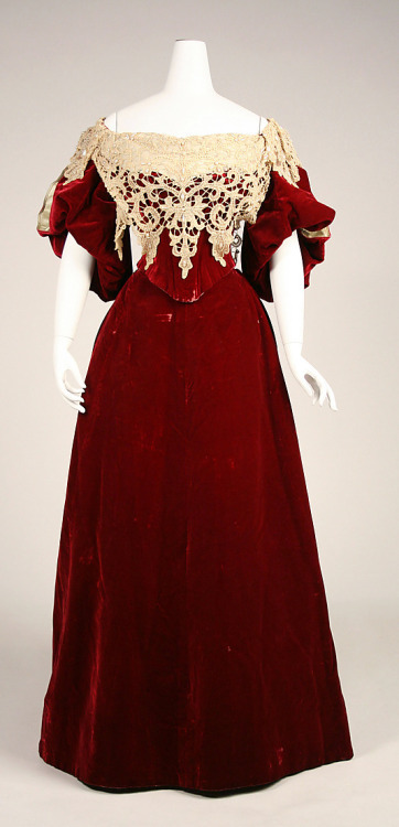 lacedheartt: 1890’s Evening Dress by Charles Federick Worth (1825-1895) via MET.