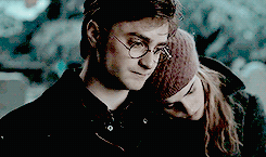 remusjohnslupin:  make me choose↳  anonymous asked: harry/ginny or harry/hermione 