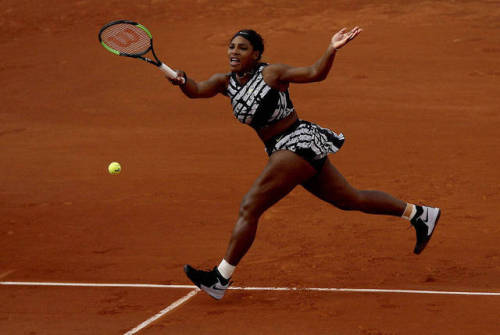 androphilia:Last year, the French Open banned a catsuit Serena Williams wore to help with post-birth