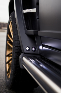 justphamous:  Mercedes G63 | More 