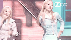 huailang: get to know me meme: female biases↳ Irene [2/10]