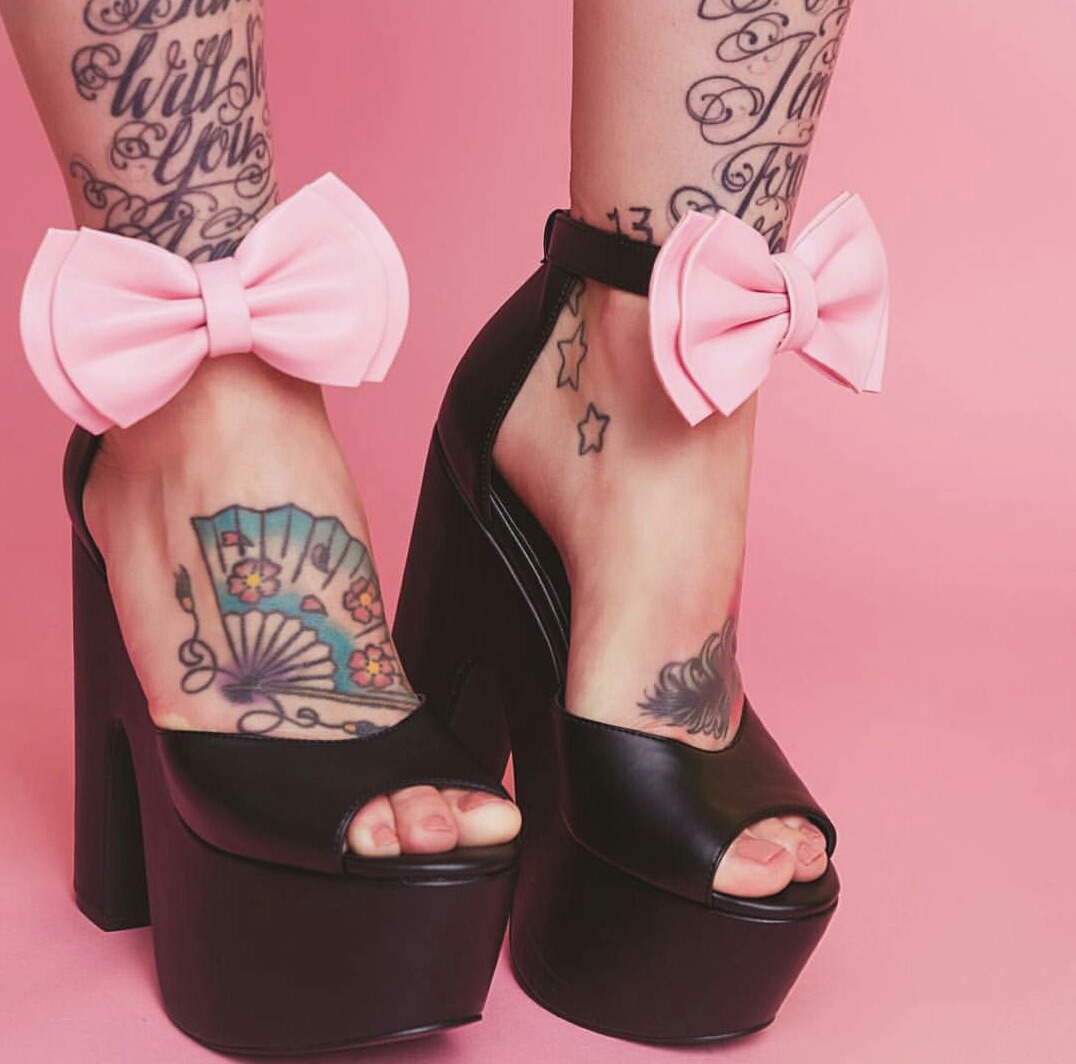 tattoos-with-acid:  Dolls Kill