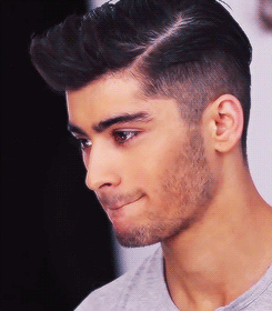 eichart:  2013 throwback: zayn in the behind the scenes of ‘our moment’ 