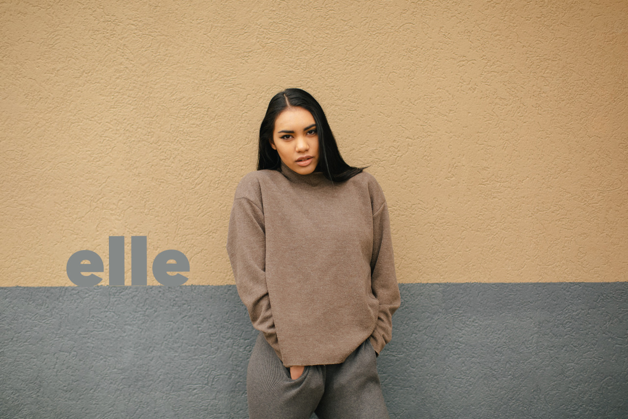 mrcheyl:  Mitsuwa Marketplace with Elle by @MrCheyl Elle’s Set  