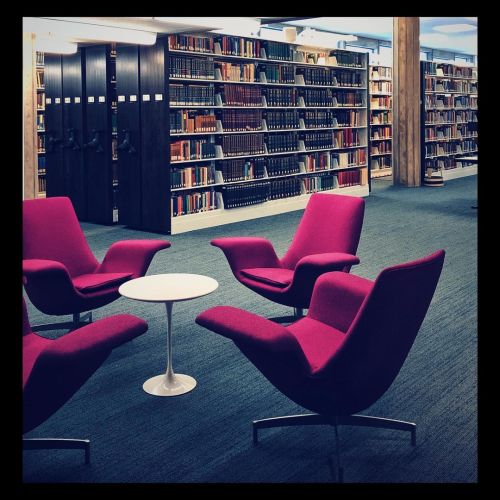 #interiorsphotography #library #furniture #stjohnsuniversity #purple  www.instagram.com/p/Cb