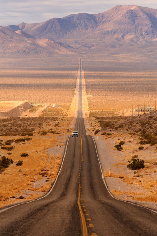 mystic-revelations:  Long Desert Highway By Glenn Nagel