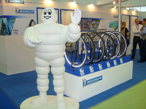   Bibendum (Vir Michelinianus)Bibendum (the Michelin Man)(Fons Imaginis.)