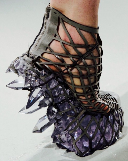 XXX ravynalexander:  monsieur-j:  Iris Van Herpen photo