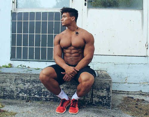 non-caucasian:Onome Egger - 225 - 235lbs (102.1 - 106.6kg)	6'2&quot; (188cm)Born 1996, Onome Egger is half Austrian half Nigerian bodybuilder from a small town in Austria who started lifting weights when he was 16 years old.