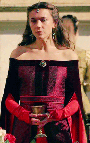 sedregina:The fashion of Renaissance has geographical peculiarities connected to urban centers. At t