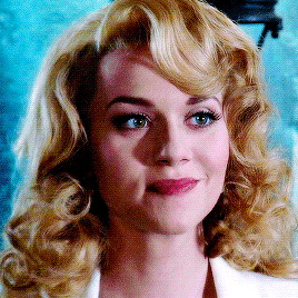 leytongifs:    leyton in every episode: 6x11 - we three (my echo, my shadow and me)