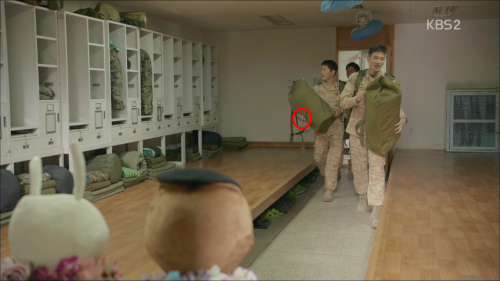 itsgoodbuttaken:I’ve heard Mr. Song Joong ki got injured during the shooting, and he didn’t rest too