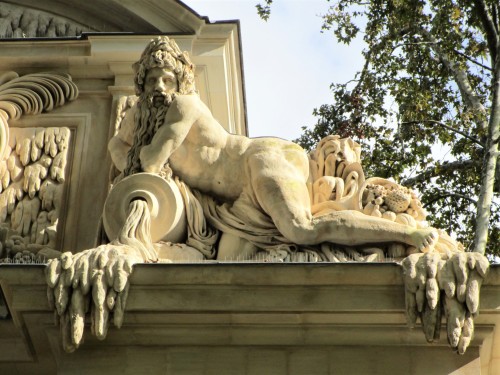 charlesreeza:    The Medici Fountain in the Luxembourg Gardens, ParisAround 1630,