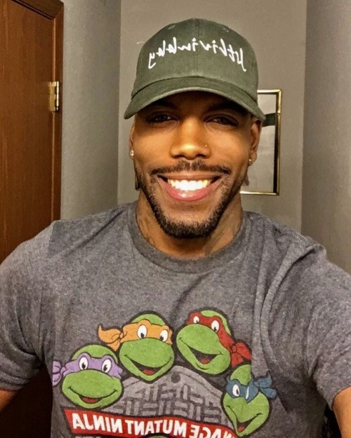 blackboysrock: Lyndon Bell   Sc @lyndonbell11  Instagram @lyndon.bell 🙌🏿🙌🏿 