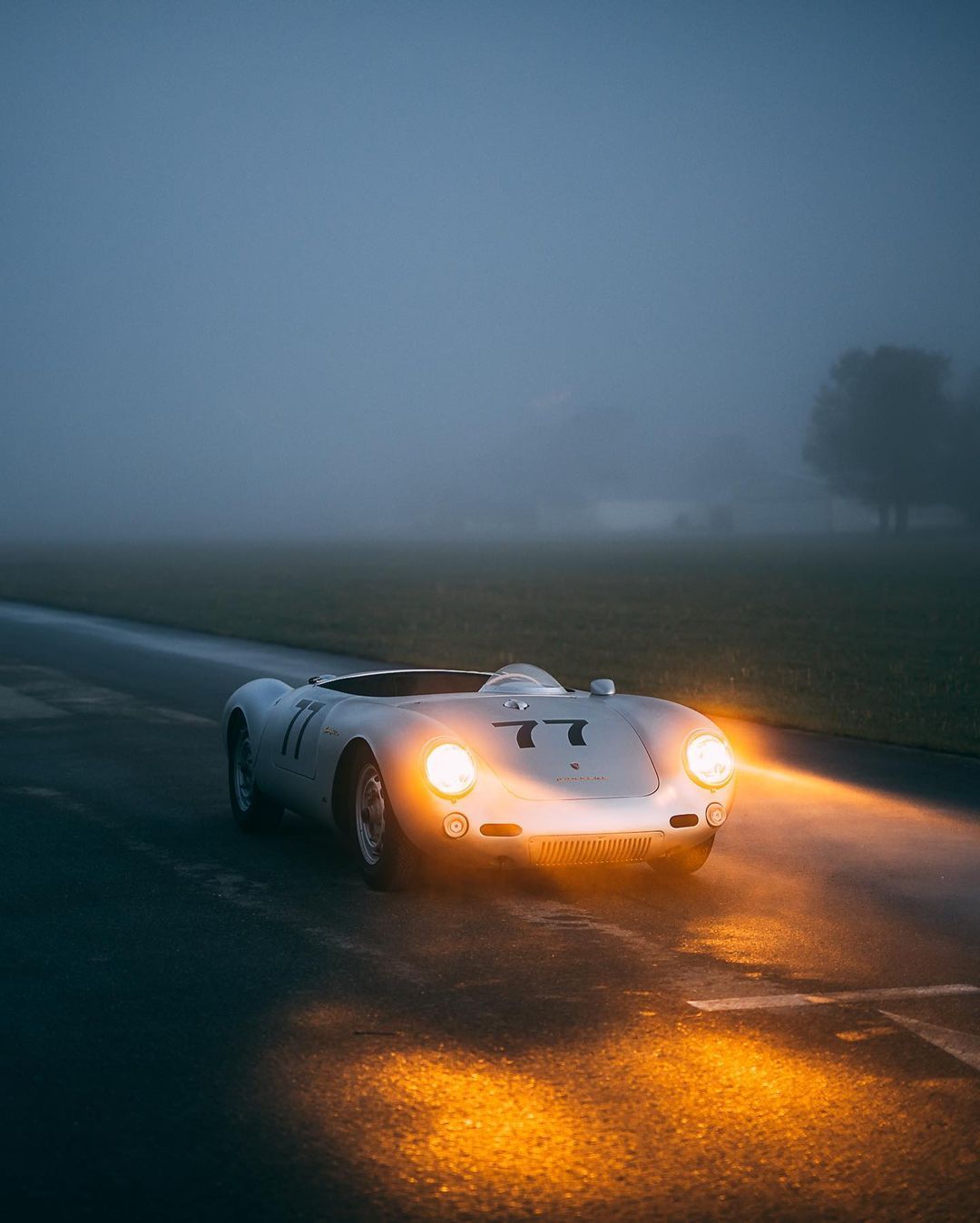 christina-everydaypursuits:Foggy sunrise drive in Claude Picasso’s, son of famous