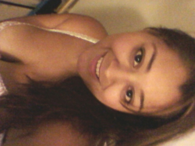 latinashunter:  LatinasHunterFine Mami With Big Titties.