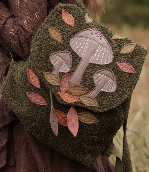 sosuperawesome:BackpacksGaia Gombaek Clothing on EtsyBackpacks for a Hobbit