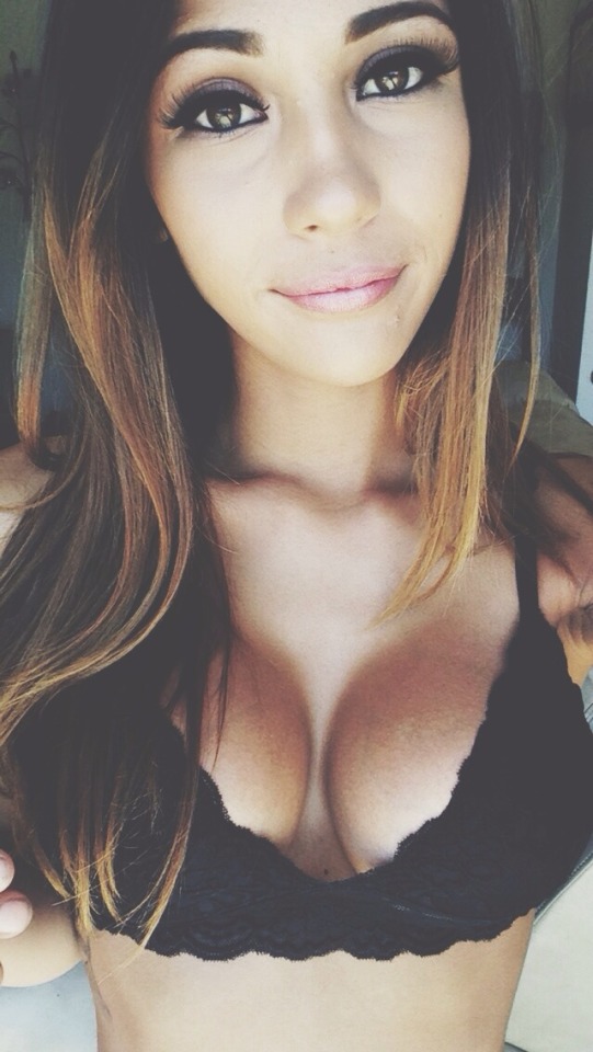 hotnonnudes - Hot Non-Nudes