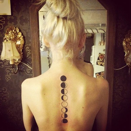 tattoosga:  ♛