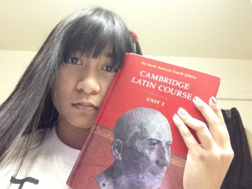 lana-loves-lingua-latina: today was the day when i finally got my blue CLC textbook! i took a selfie