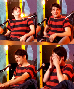 danzingwiththedead:  Gerard at the Nerdist