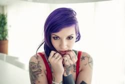 altmodelgirlcrush:  Katherine Suicide