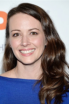 dailyamyacker:  Actress Amy Acker attends ASPCA’S 18th Annual Bergh Ball honoring  Edie Falco and Hilary Swank at The Plaza Hotel on April 9, 2015 in New  York City.