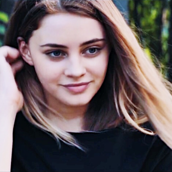 bestofafter: Tessa Young (Josephine Langford) Iconsjust like or reblog please that’s all i askse voc