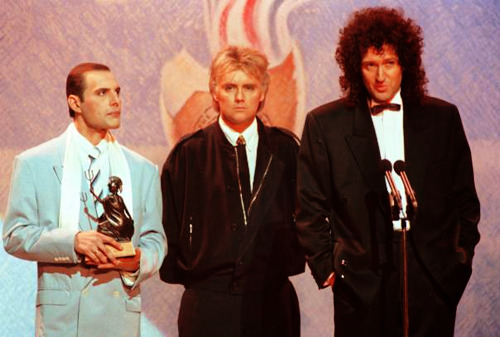 fuckyeahmercury:  Queen at the BRIT Awards where they received an award for ‘Outstanding