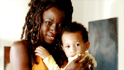 alwayssodramatic:  mama michonne 