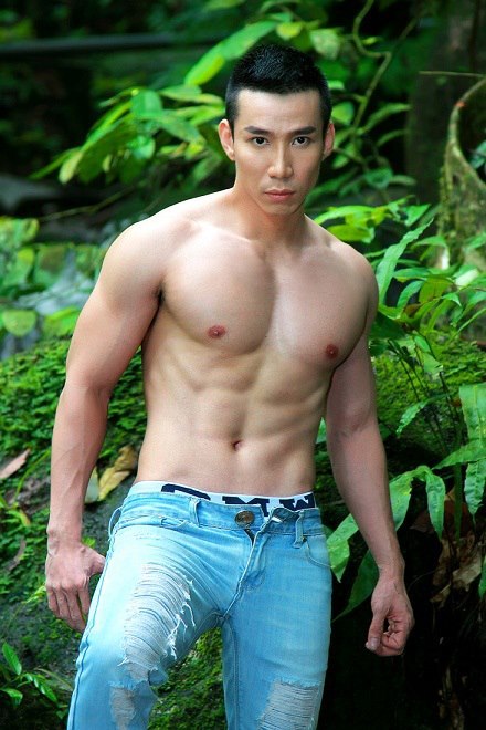 uniqueasians:  Want to see more? Visit UniqueAsians.tumblr.com now!!!
