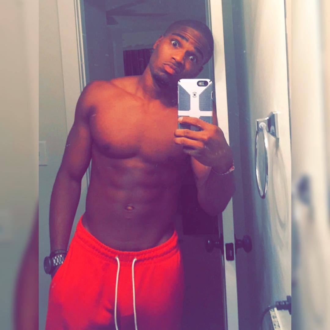 celebrity-eggplants:  Torian from the VH1 show ‘Twinning’ #VH1 #Twinning #PrintWatcher
