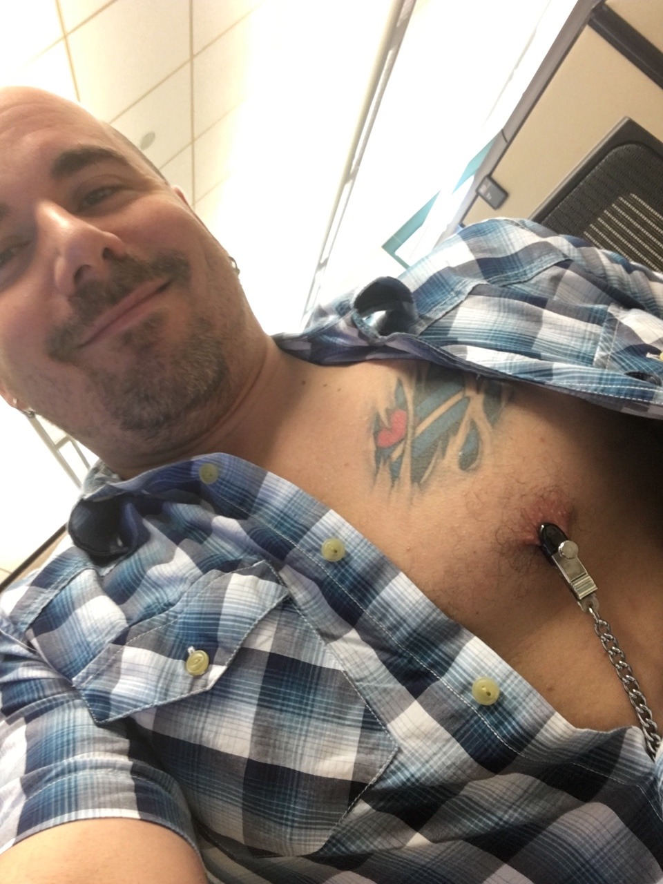 alphadawgatl:After clamping my nips for the drive in to work o figured I’d leave