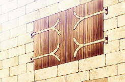 thesassymikasa:   I’m sorry, but I can’t unsee it (◡‿◡✿)  Both characters